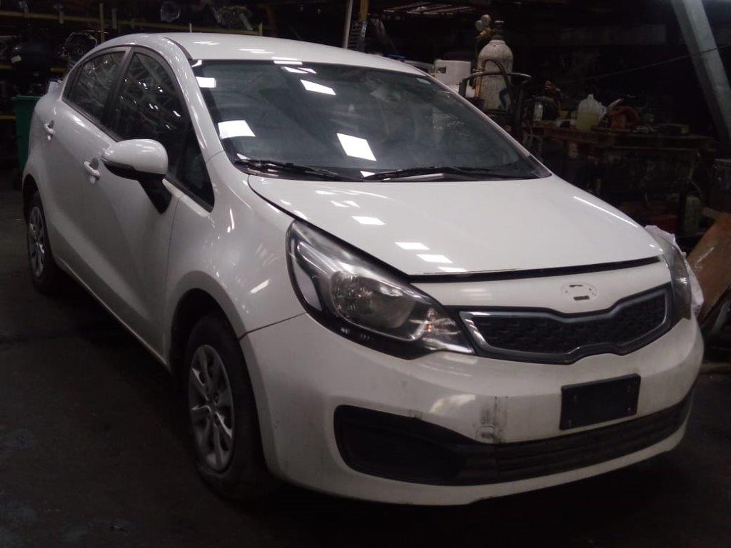  Kia RIO 2012    EN DESARME